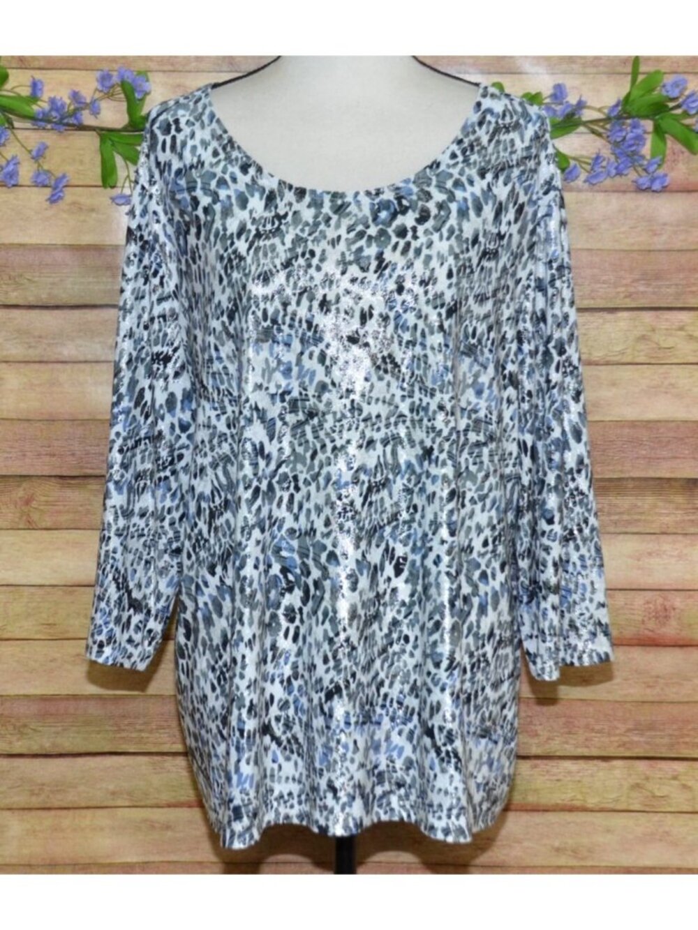 Rebecca Malone Womens Metallic Silver Foil Animal Print Knit Top 1X Causal Chic